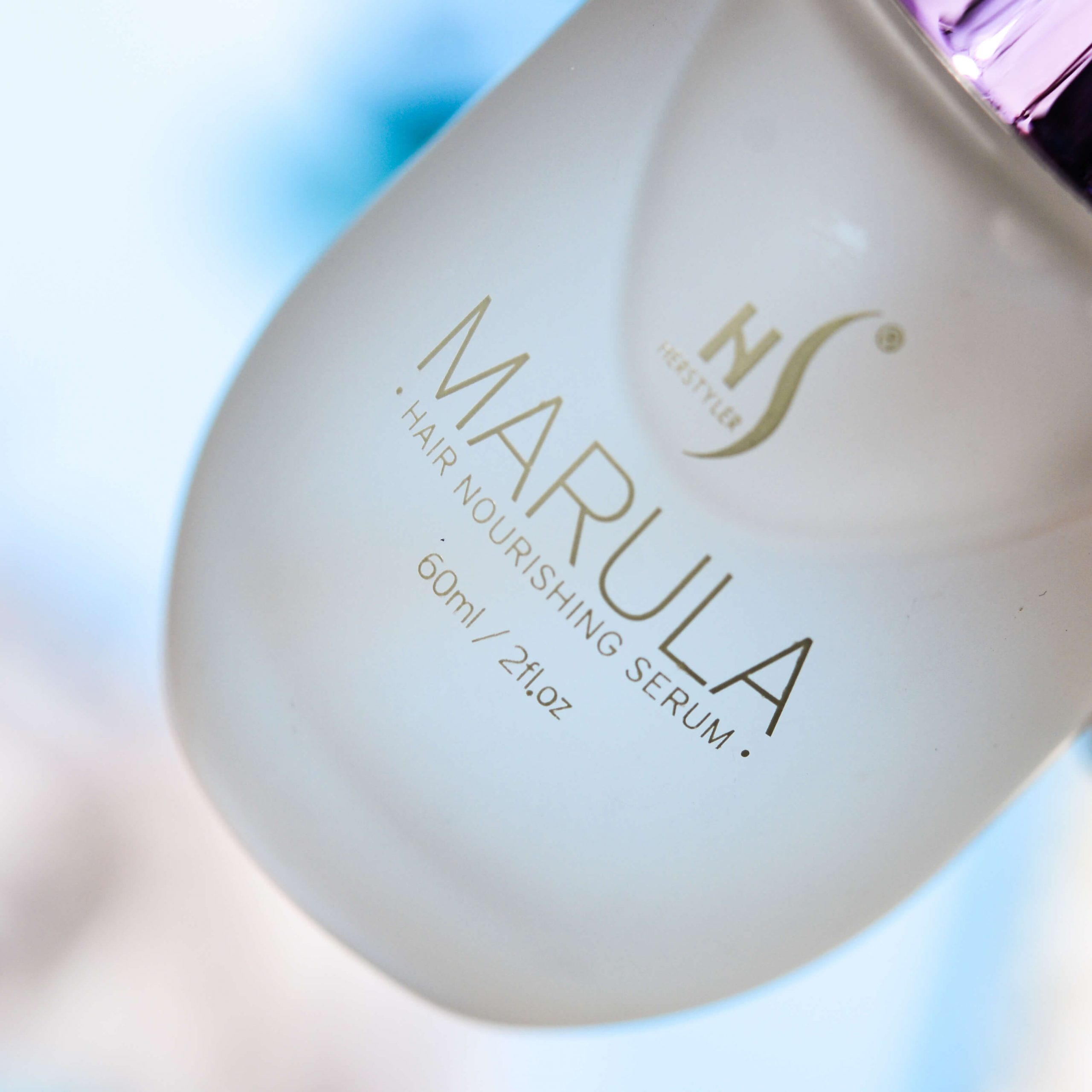Marula Oil Serum to care for extensions