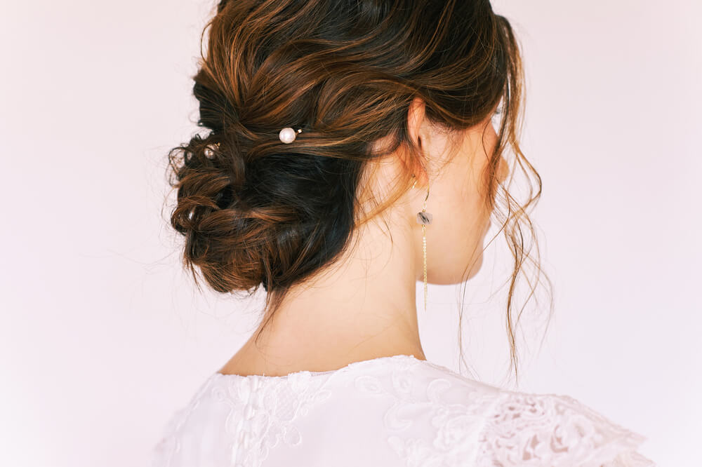 6 Romantic Hairstyles Perfect for Date Night - HerStyler